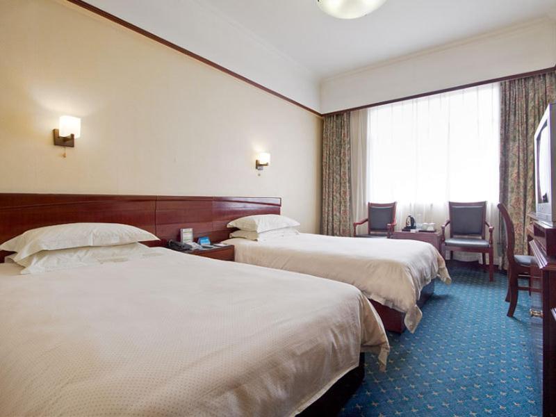 Starway Ganyuan Hotel Shanghai Room photo